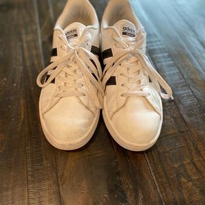 Adidas Women’s Grand Court Sneakers size 8